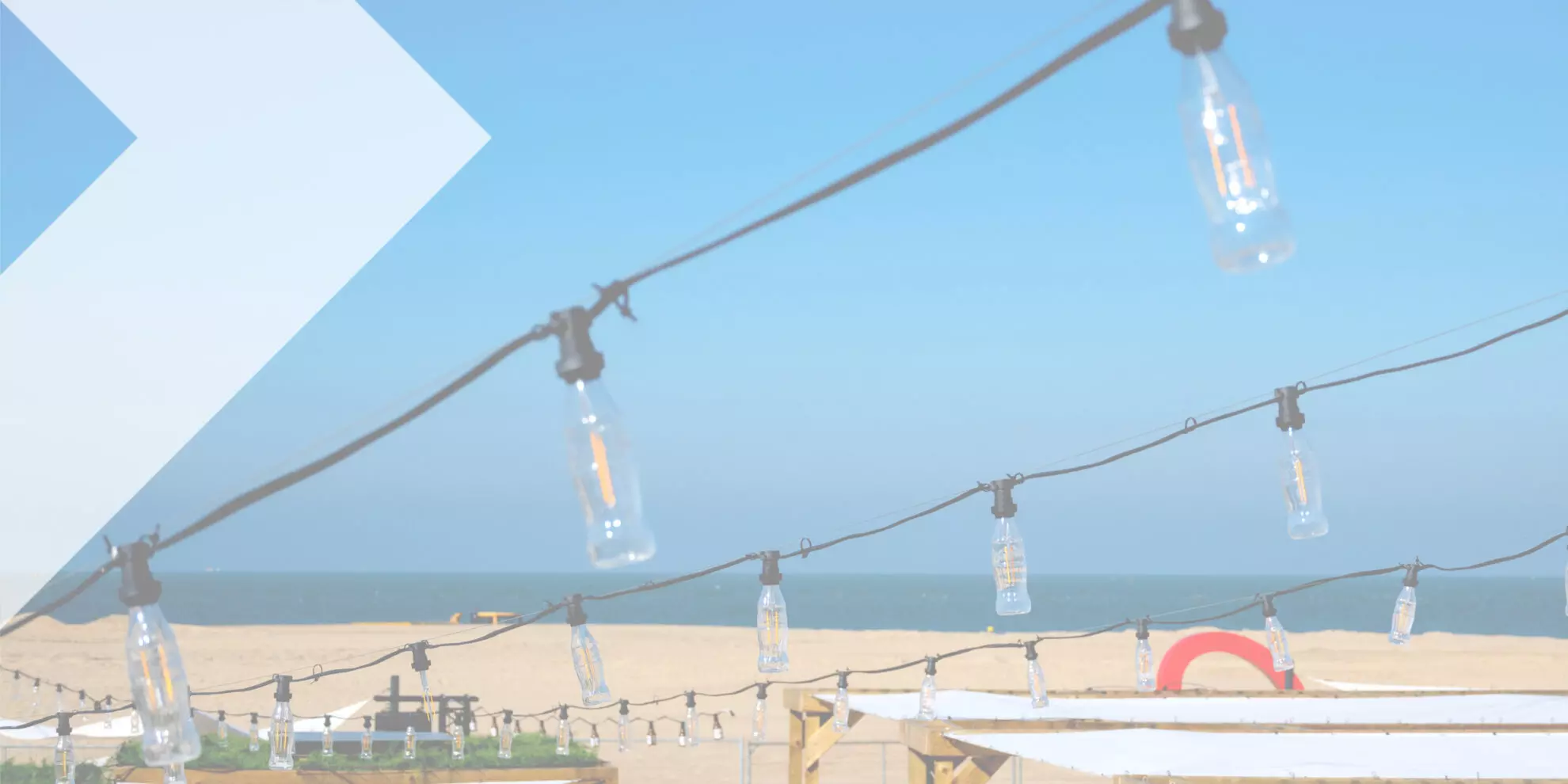 Bekabeling tegen de tijd: Q Beach House